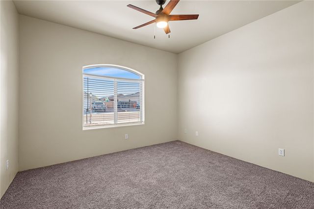 3717 E Angelina Drive, Kingman, AZ 86409