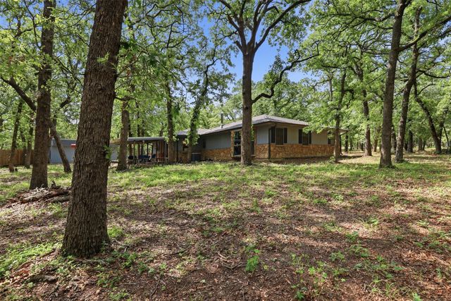 777 Wildwood Trail, Weatherford, TX 76085