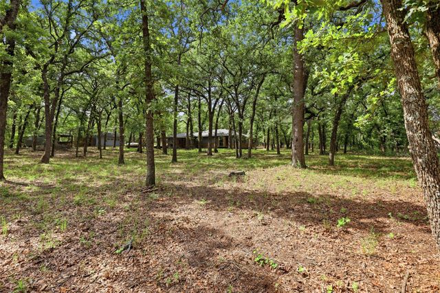 777 Wildwood Trail, Weatherford, TX 76085