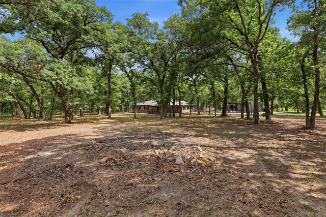 777 Wildwood Trail, Weatherford, TX 76085