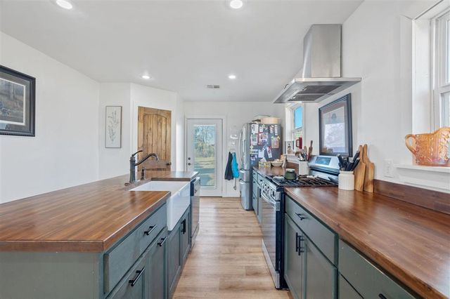 104 Garden Street, Sulphur, LA 70663