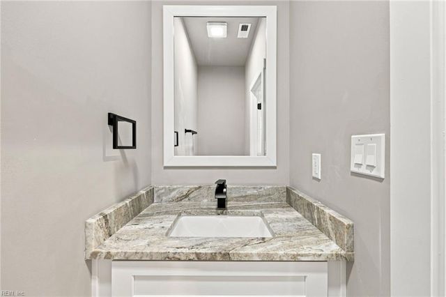 24 Langston BLVD A, Hampton, VA 23666