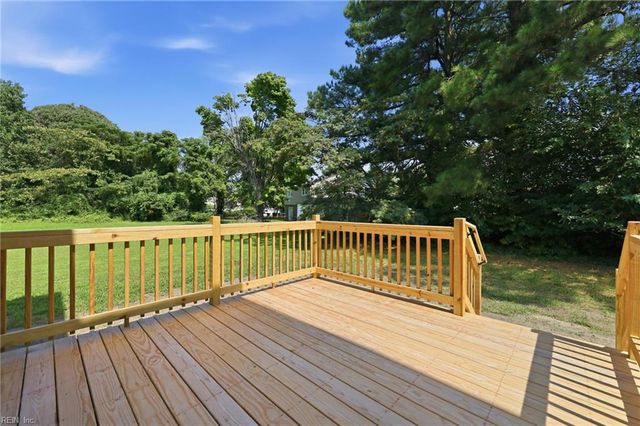 24 Langston BLVD A, Hampton, VA 23666