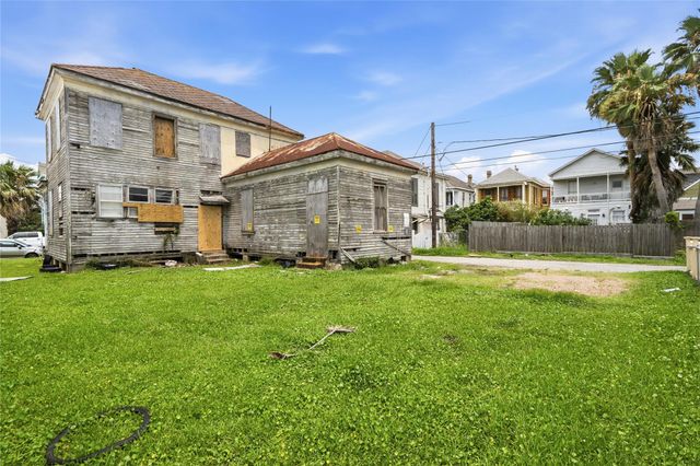 414 14th Street, Galveston, TX 77550