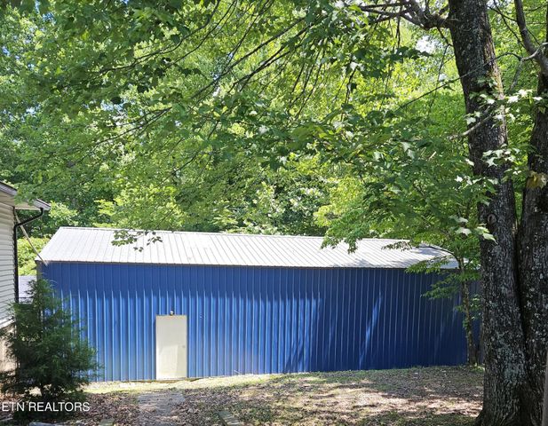 200 Sweet Lane, Clinton, TN 37716