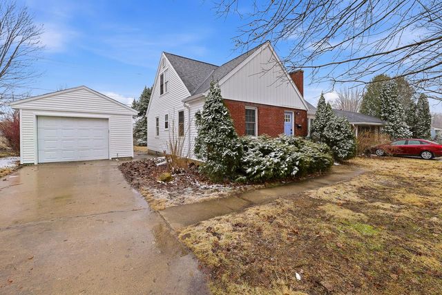 242 Wisconsin STREET, Mayville, WI 53050
