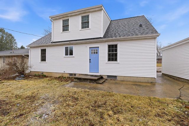 242 Wisconsin STREET, Mayville, WI 53050