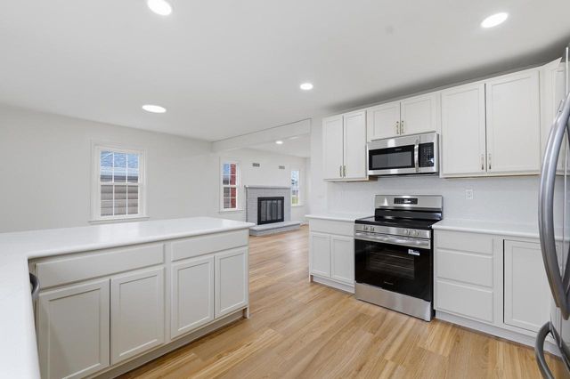 242 Wisconsin STREET, Mayville, WI 53050