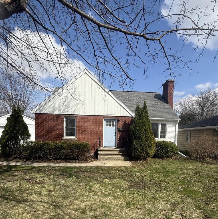 242 Wisconsin STREET, Mayville, WI 53050