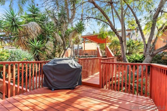 1635 Portola Ave, Spring Valley, CA 91977