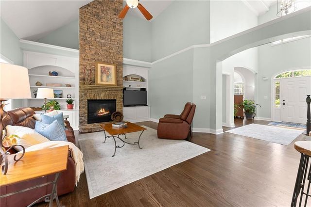 5620 Battle Ridge Drive, Flowery Branch, GA 30542
