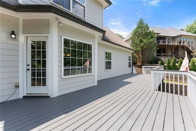 5620 Battle Ridge Drive, Flowery Branch, GA 30542