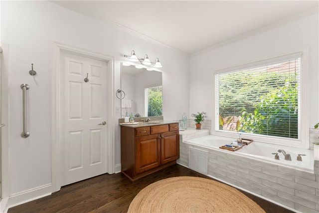 5620 Battle Ridge Drive, Flowery Branch, GA 30542