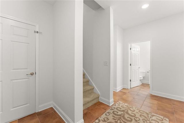 5620 Battle Ridge Drive, Flowery Branch, GA 30542