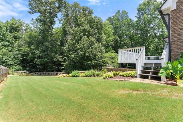 5620 Battle Ridge Drive, Flowery Branch, GA 30542