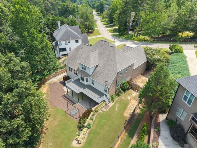 5620 Battle Ridge Drive, Flowery Branch, GA 30542