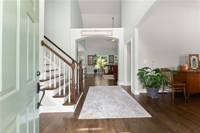 5620 Battle Ridge Drive, Flowery Branch, GA 30542