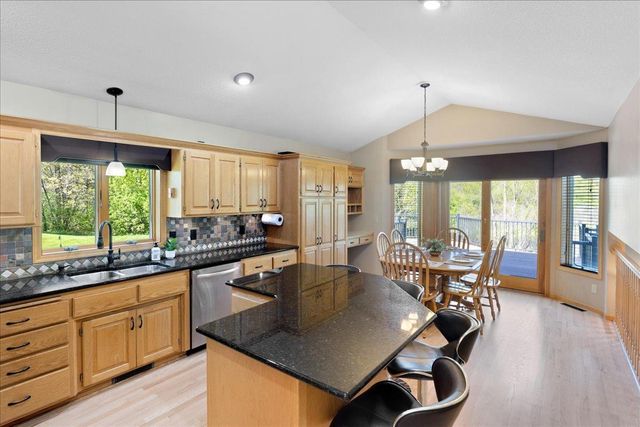 25647 Gustavus Court, Wyoming, MN 55092