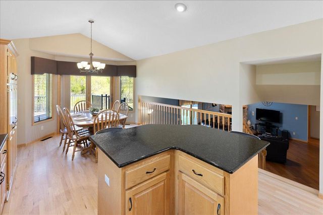 25647 Gustavus Court, Wyoming, MN 55092
