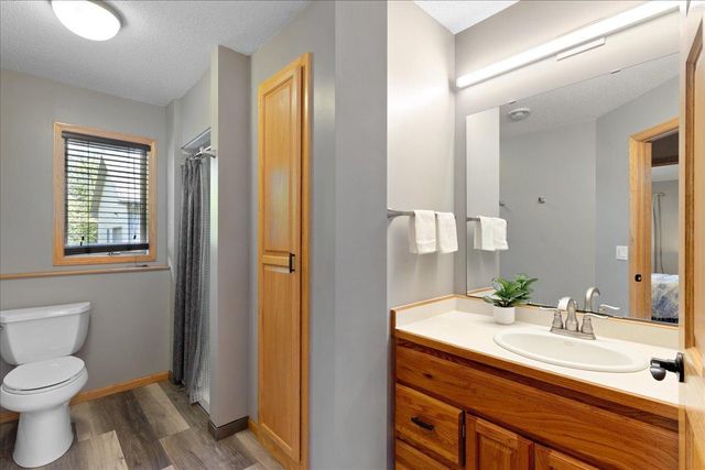 25647 Gustavus Court, Wyoming, MN 55092