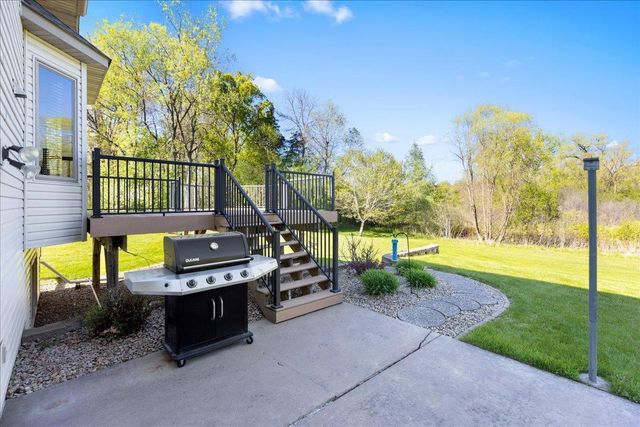 25647 Gustavus Court, Wyoming, MN 55092