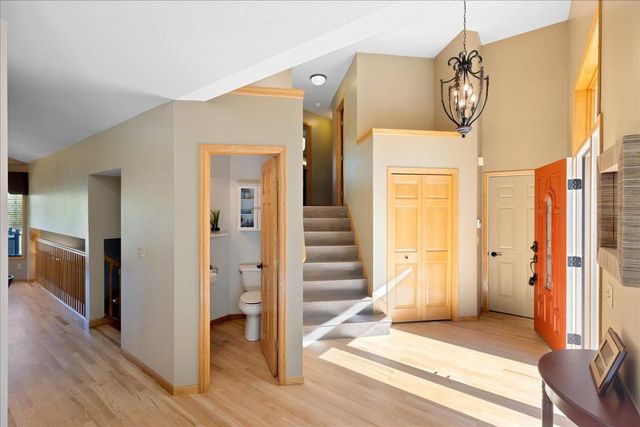 25647 Gustavus Court, Wyoming, MN 55092