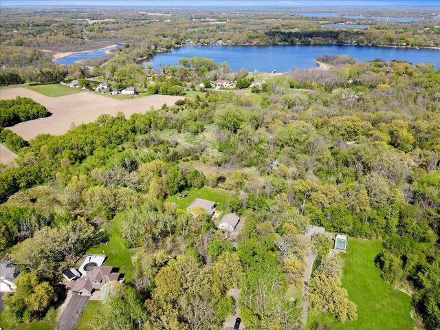 25647 Gustavus Court, Wyoming, MN 55092