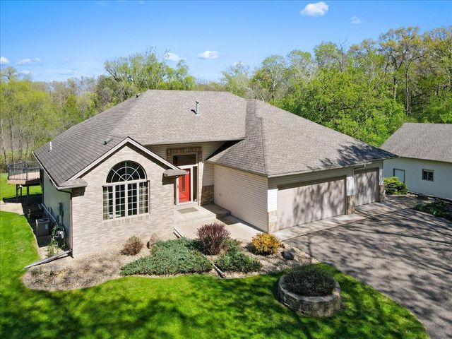 25647 Gustavus Court, Wyoming, MN 55092