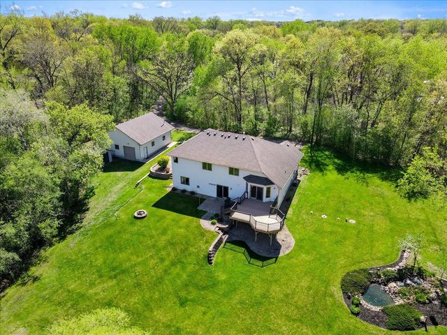 25647 Gustavus Court, Wyoming, MN 55092