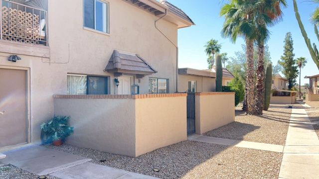 17014 E Calle Del Oro Apt C, Fountain Hills, AZ 85268