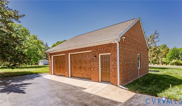 2018 Valentine Rd, Henrico, VA 23228