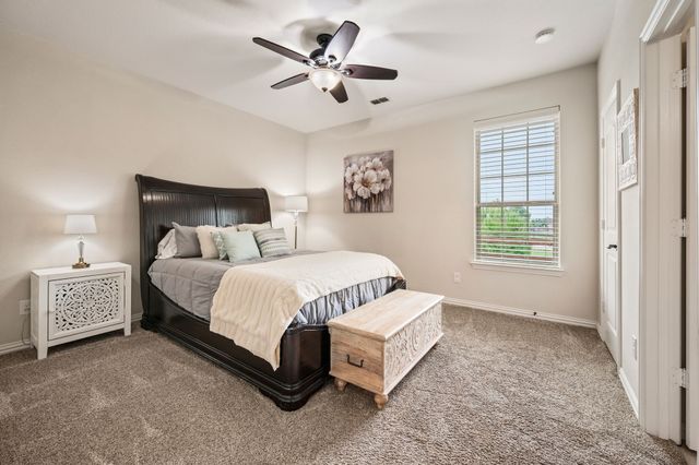 13450 Kira Lane, Justin, TX 76247