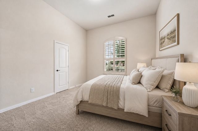 13450 Kira Lane, Justin, TX 76247