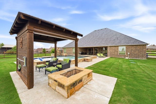 13450 Kira Lane, Justin, TX 76247