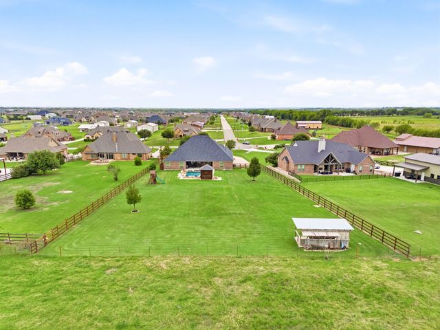13450 Kira Lane, Justin, TX 76247