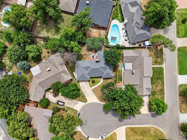 3205 NW 54th Circle, Oklahoma City, OK 73112