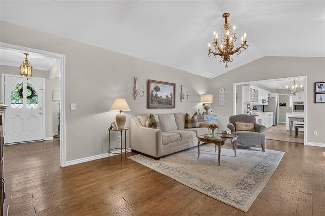 3205 NW 54th Circle, Oklahoma City, OK 73112