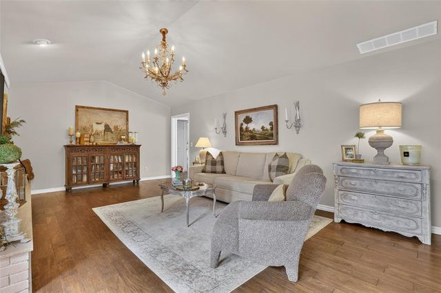 3205 NW 54th Circle, Oklahoma City, OK 73112