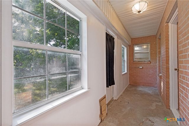 1401 N East Street, Belton, TX 76513