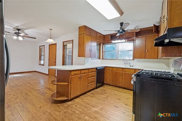 1401 N East Street, Belton, TX 76513