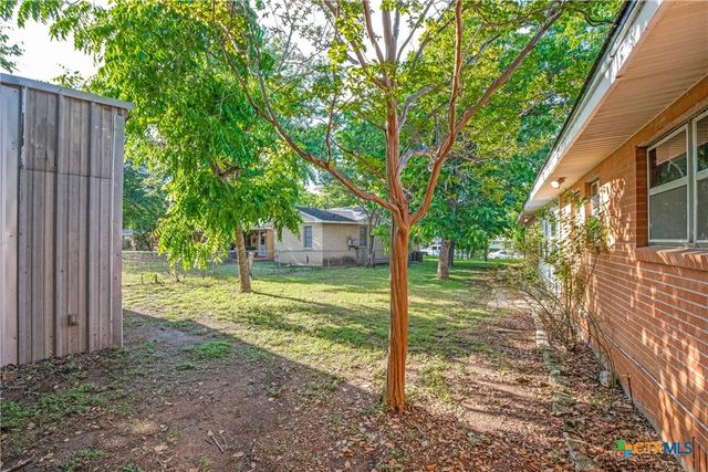 1401 N East Street, Belton, TX 76513