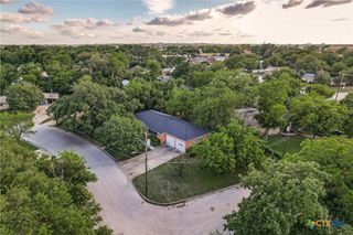 1401 N East Street, Belton, TX 76513
