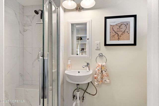 1 Miriam Place, Hazlet, NJ 07730