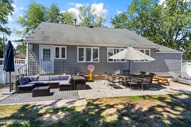 1 Miriam Place, Hazlet, NJ 07730