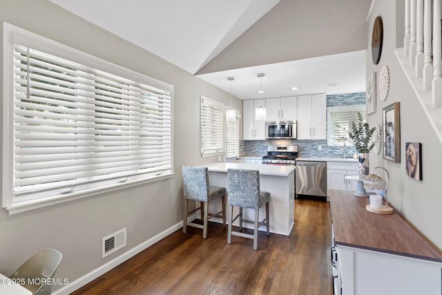 1 Miriam Place, Hazlet, NJ 07730