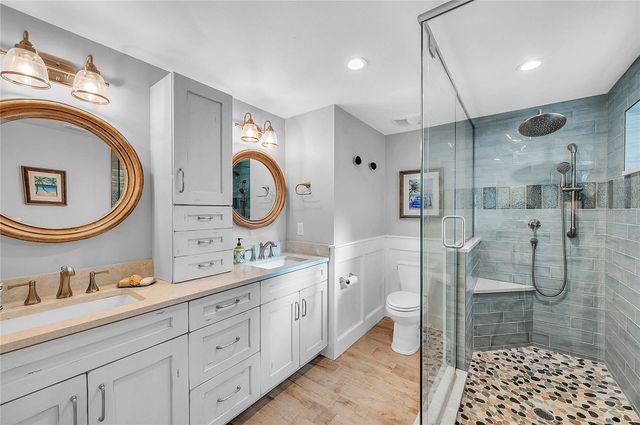 504 68TH STREET, Holmes Beach, FL 34217