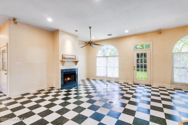 101 Oleander Street, Lafayette, LA 70506