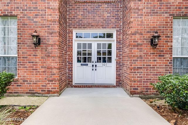 101 Oleander Street, Lafayette, LA 70506