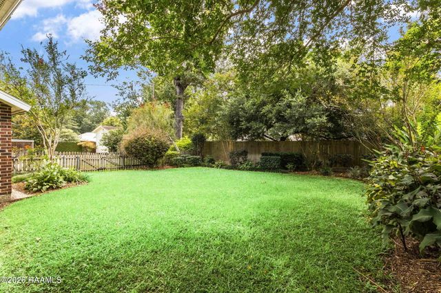 101 Oleander Street, Lafayette, LA 70506