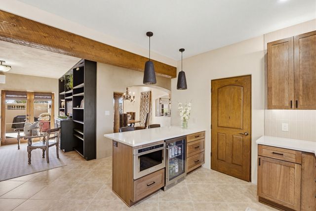 62 Avenida Frijoles, Santa Fe, NM 87507